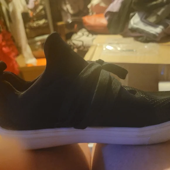 Runners - Picture 5 of 8